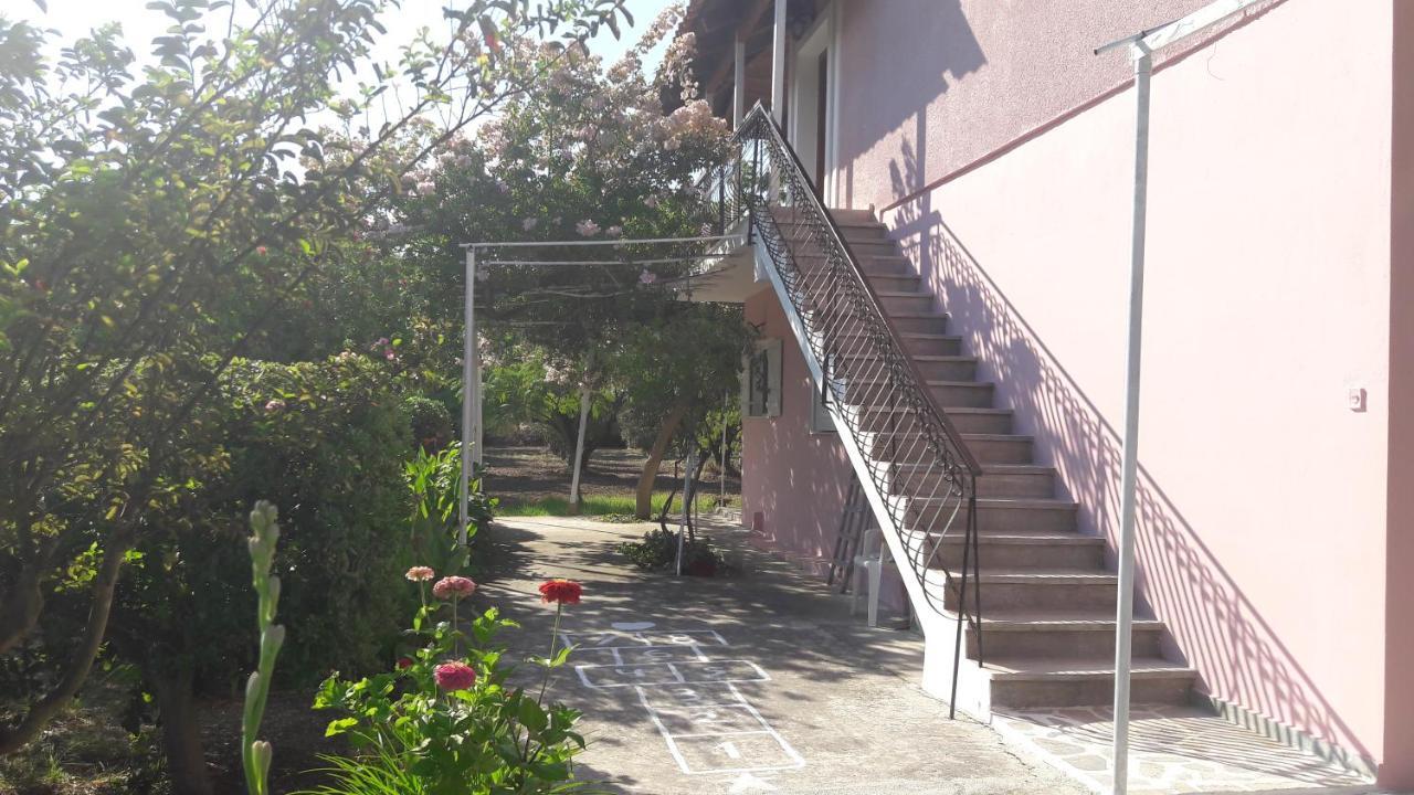 Jerry Apartments Svoronata Luaran gambar
